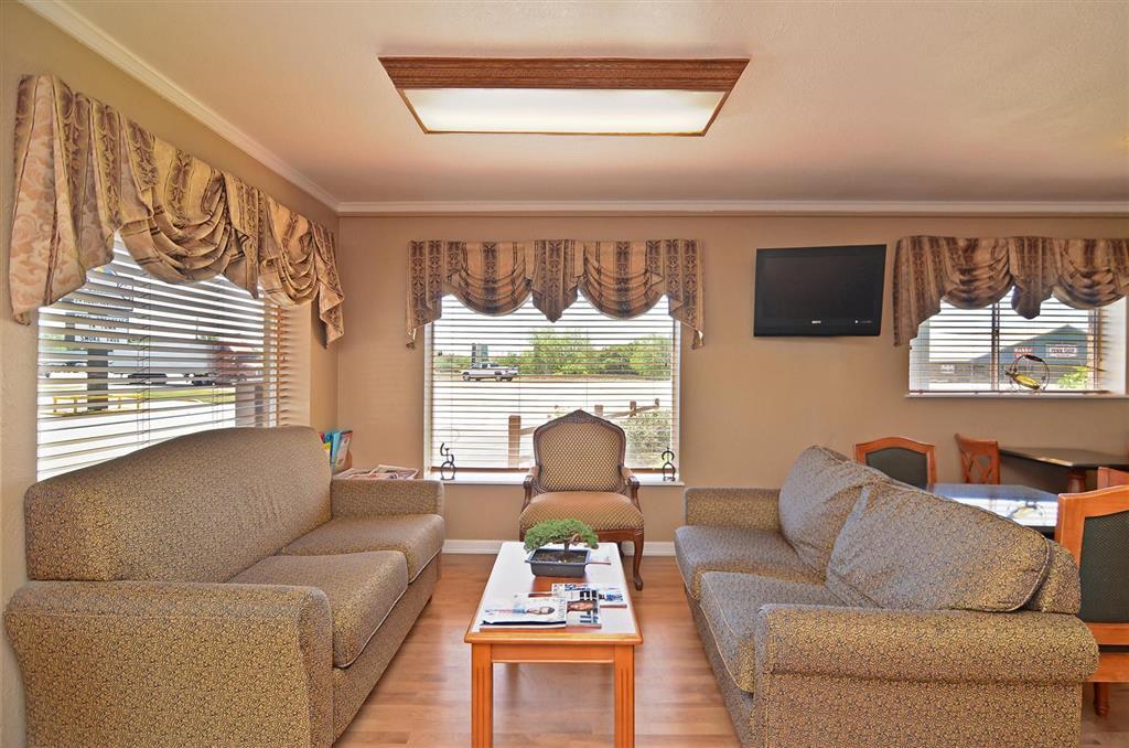 Americas Best Value Inn Crosstimbers Stephenville Dalaman gambar