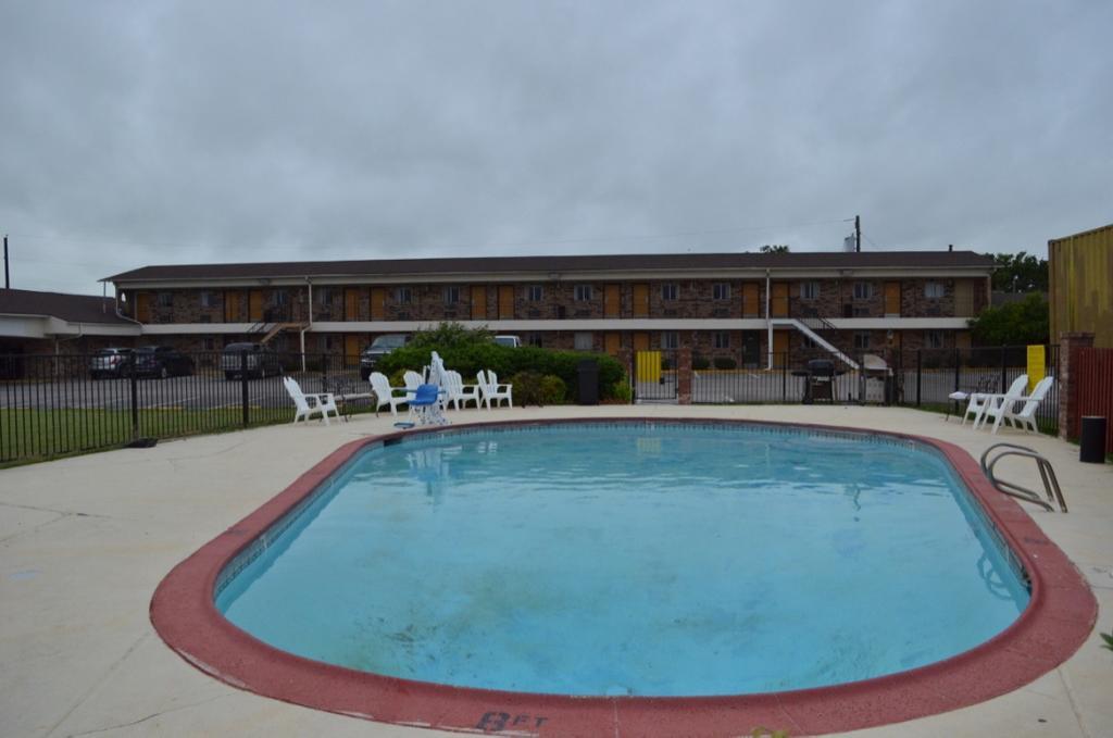 Americas Best Value Inn Crosstimbers Stephenville Luaran gambar